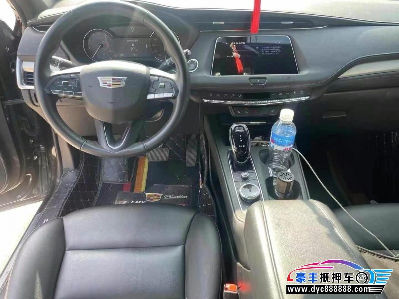 21年凯迪拉克XT4SUV抵押车出售