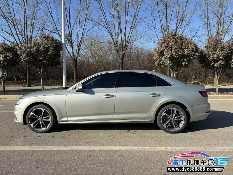 19年奥迪A4L轿车抵押车出售