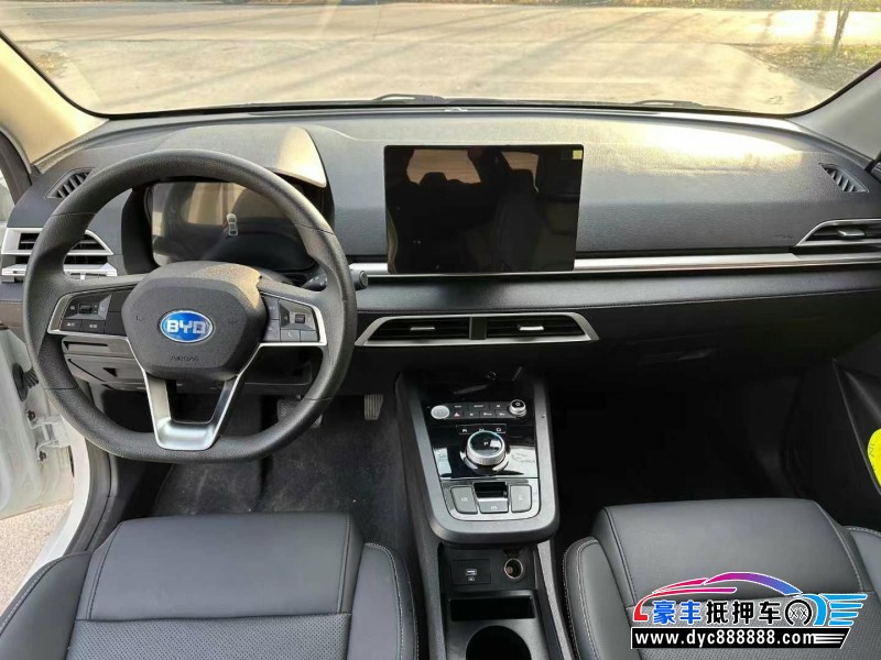 24年比亚迪E3轿车抵押车出售