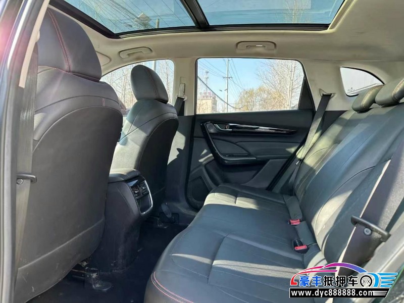 22年东风风神AX7轿车抵押车出售