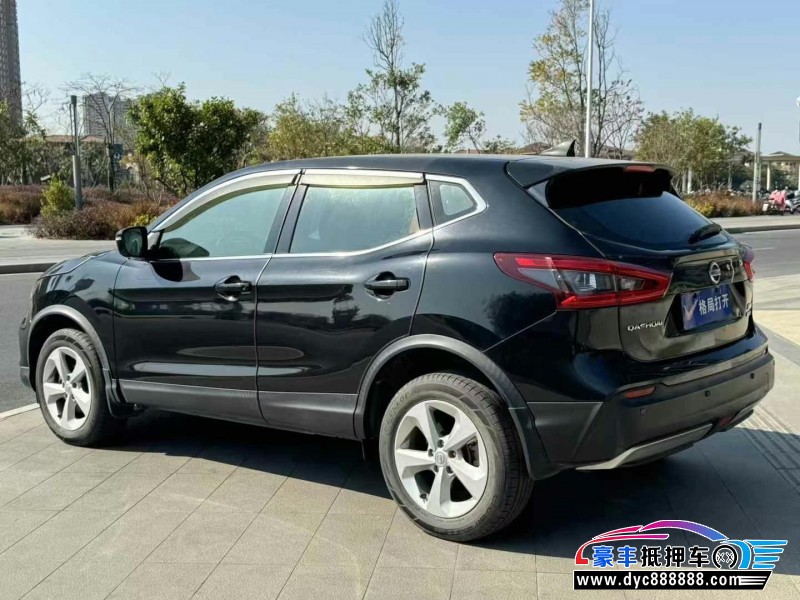 20年日产逍客轿车抵押车出售