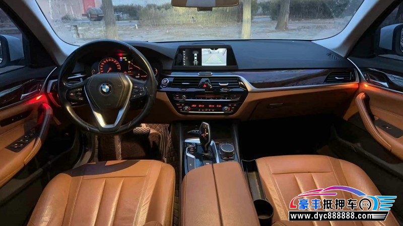 17年宝马5系轿车抵押车出售