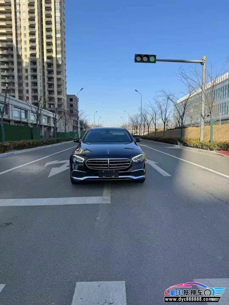 22年奔驰E轿车抵押车出售