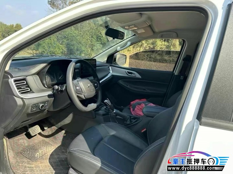 24年江铃域虎轿车抵押车出售