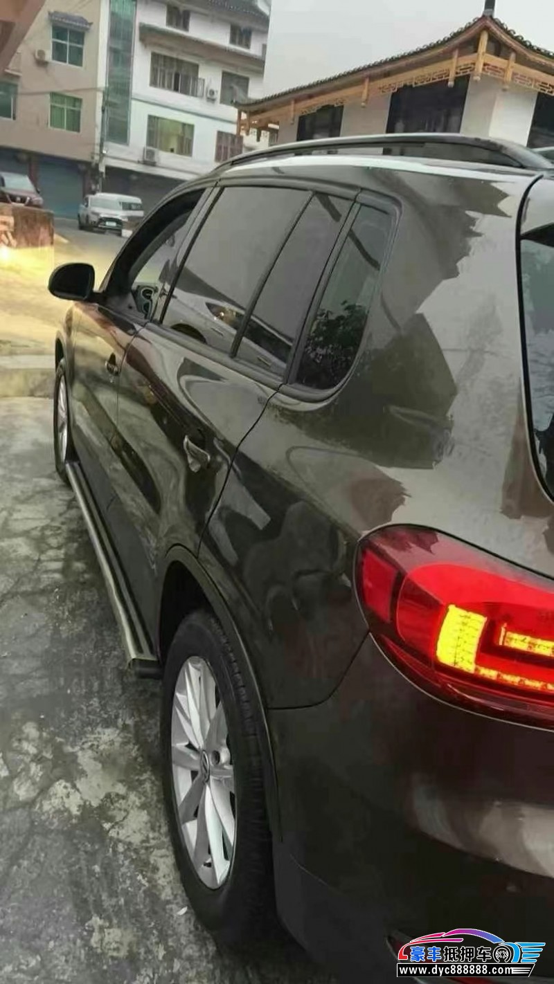 17年大众途观轿车抵押车出售