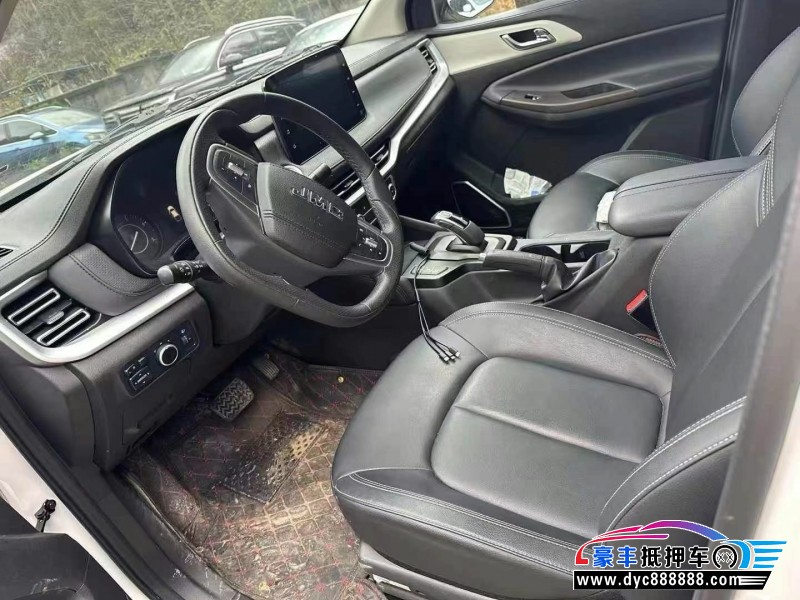 24年江铃域虎轿车抵押车出售