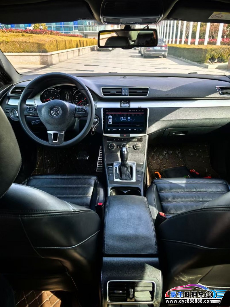 16年大众CC轿车抵押车出售