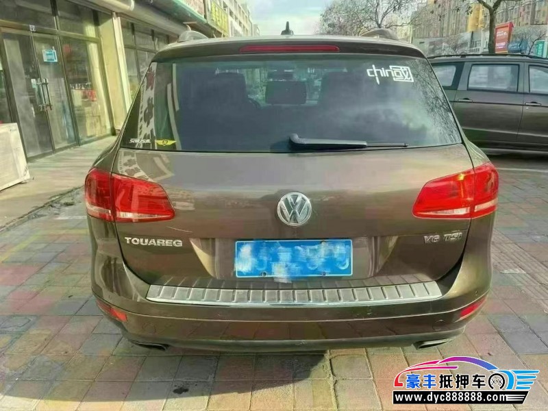 15年大众途锐轿车抵押车出售