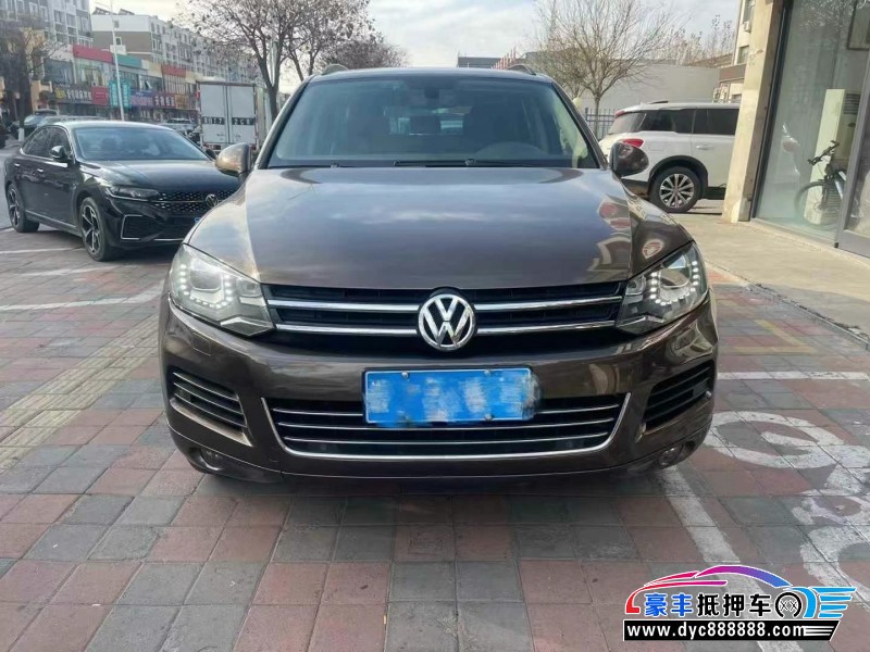 15年大众途锐轿车抵押车出售