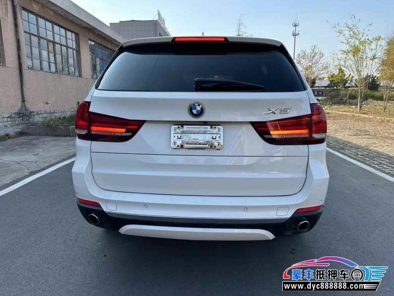 15年宝马X5轿车抵押车出售