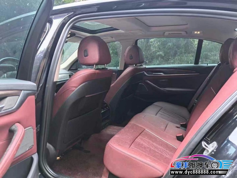 21年宝马5系轿车抵押车出售