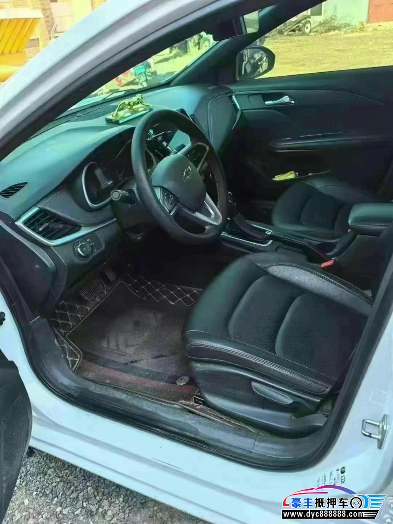 22年雪佛兰科鲁泽轿车抵押车出售