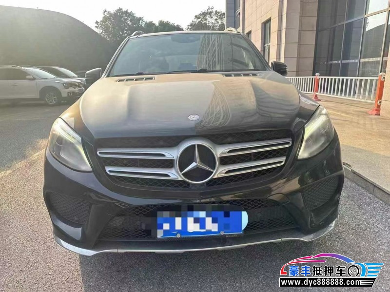 15年奔驰GLE轿车抵押车出售