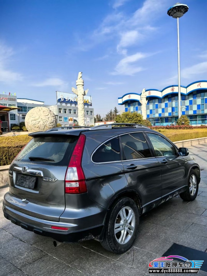 11年本田CR-V轿车抵押车出售