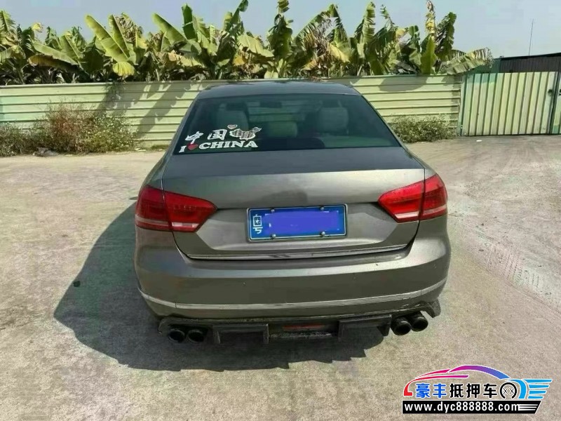 13年大众帕萨特轿车抵押车出售