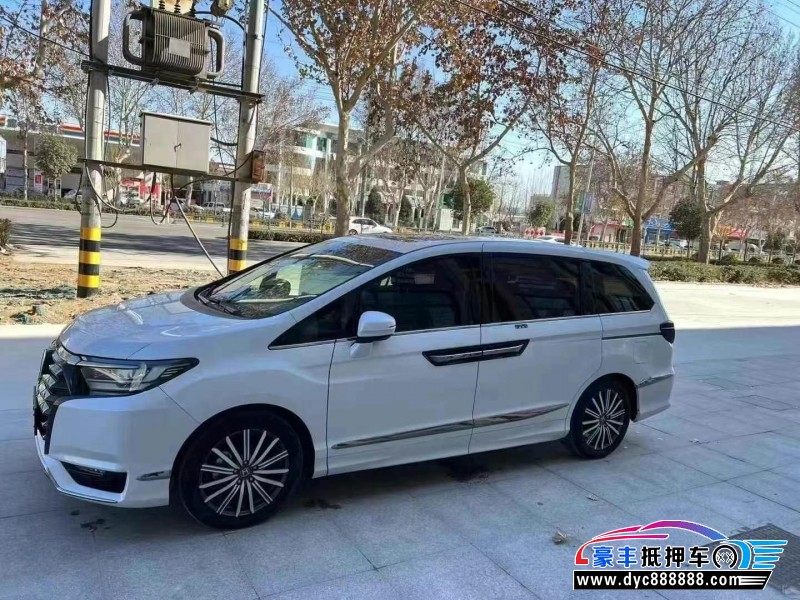 22年本田艾力绅轿车抵押车出售