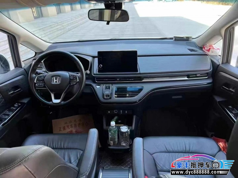 22年本田艾力绅轿车抵押车出售