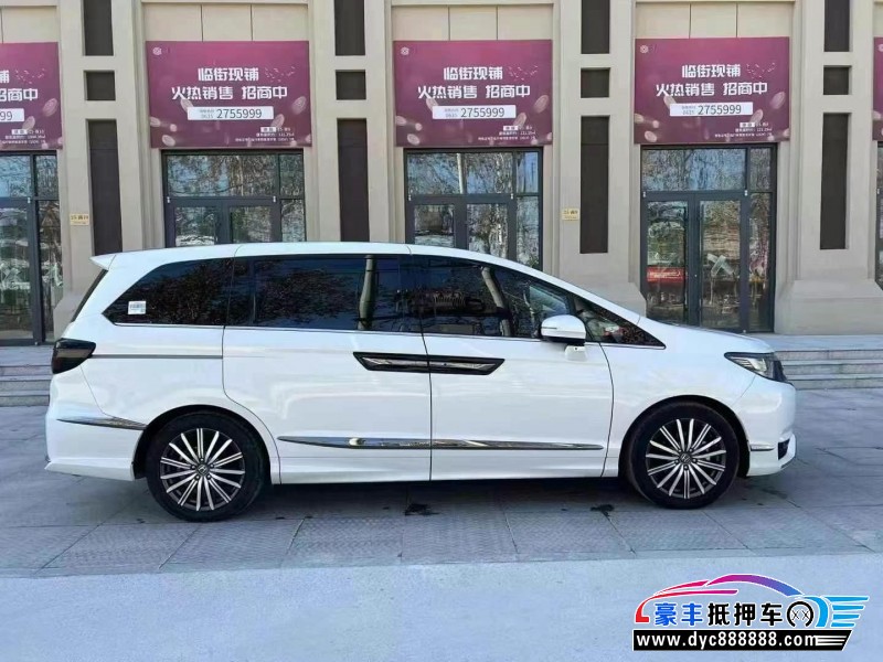 22年本田艾力绅轿车抵押车出售