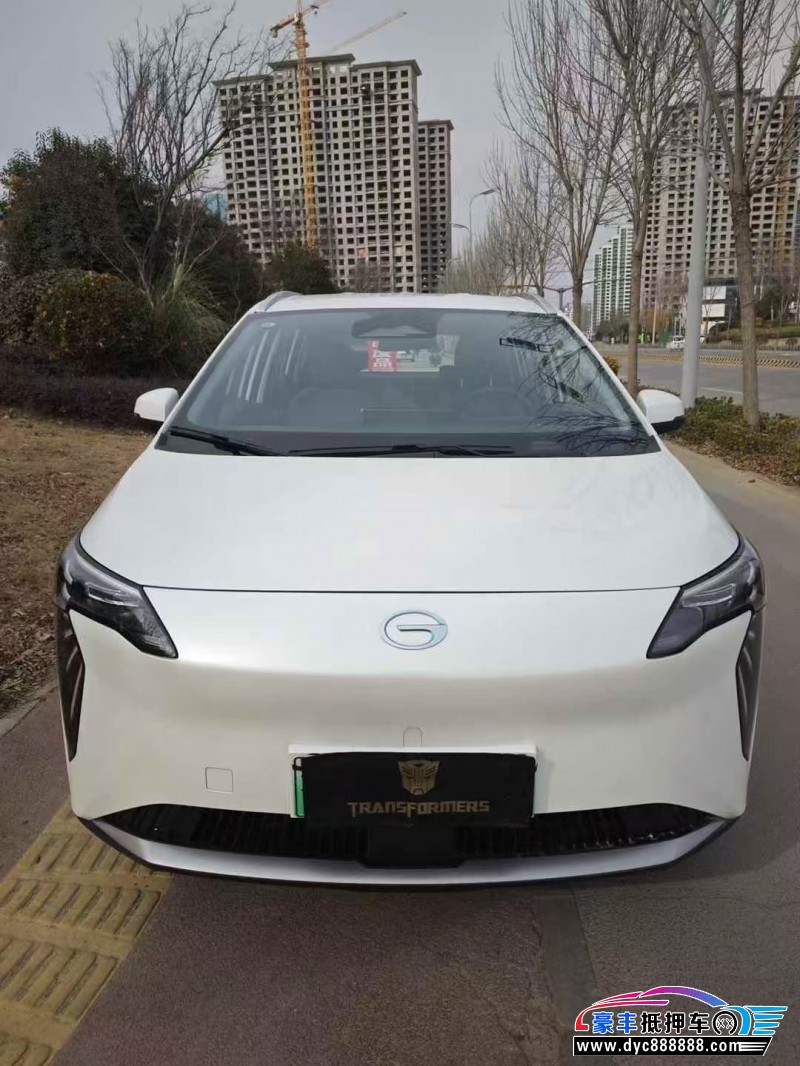 23年埃安Y70轿车抵押车出售