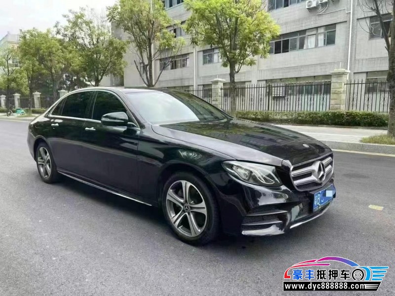 20年奔驰E轿车抵押车出售