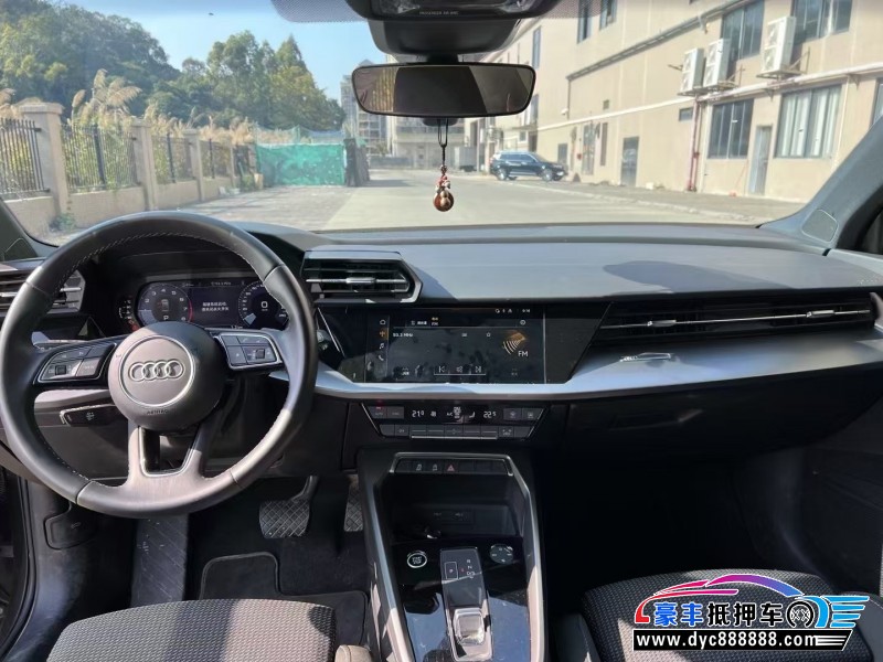 23年奥迪A3轿车抵押车出售