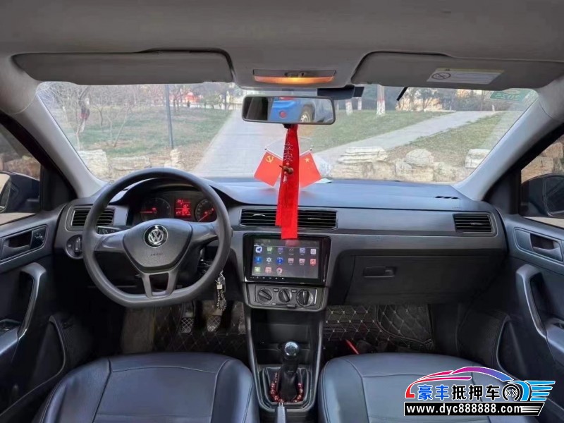 17年大众桑塔纳轿车抵押车出售