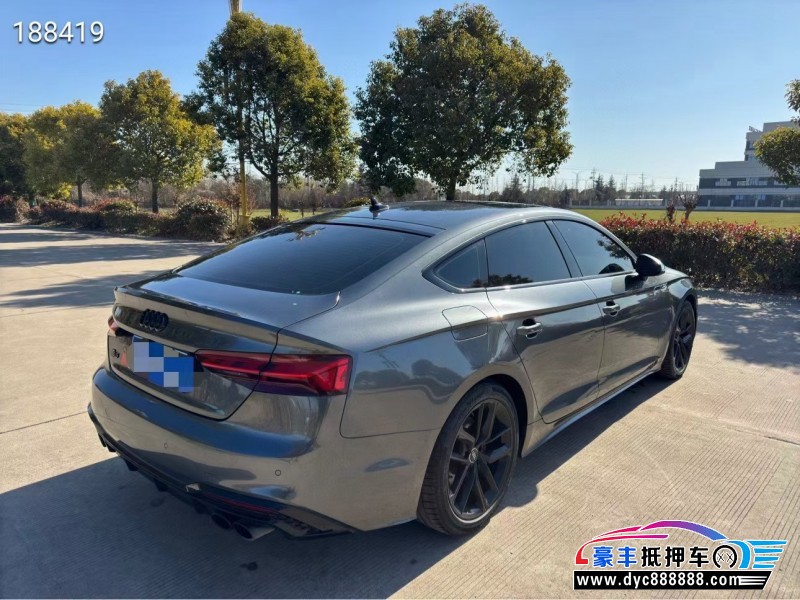 23年奥迪A5轿车抵押车出售
