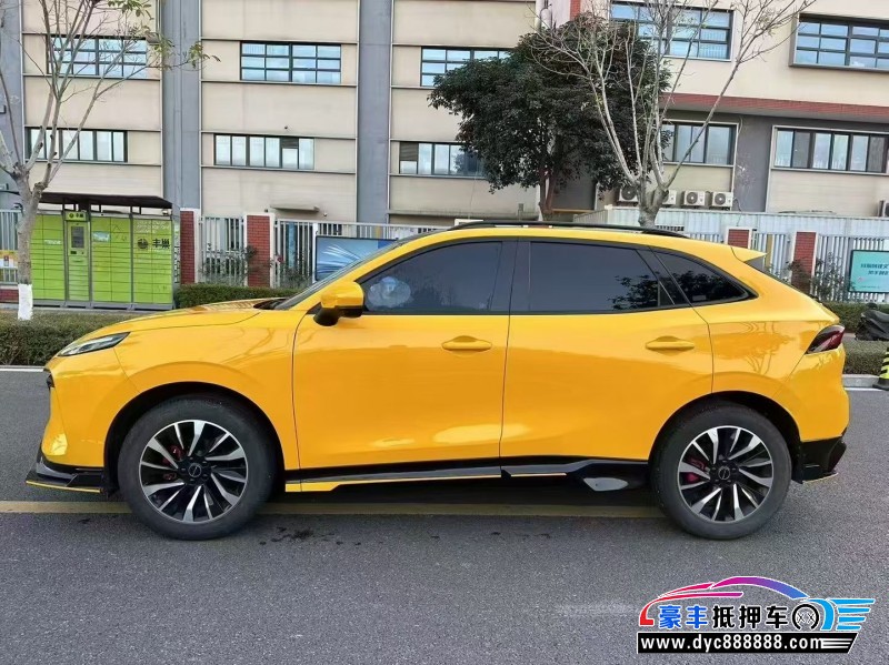 23年东风风行T5轿车抵押车出售