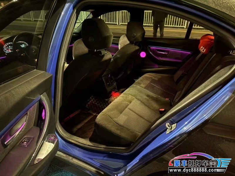 18年宝马3系轿车抵押车出售