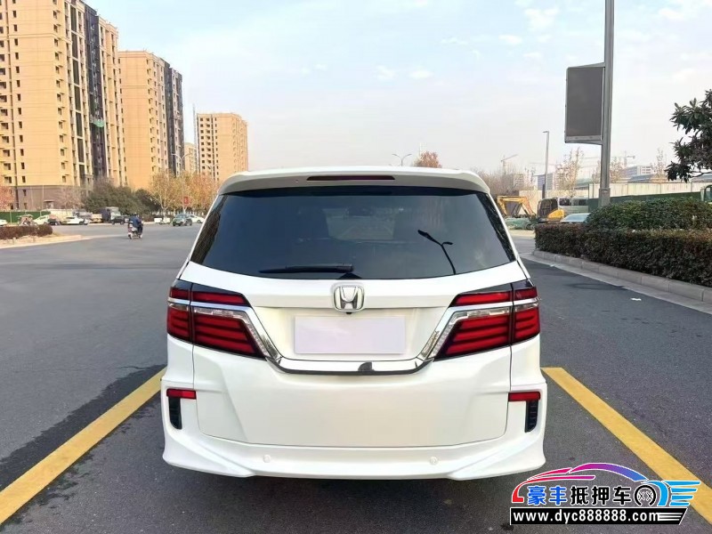 17年本田艾力绅轿车抵押车出售