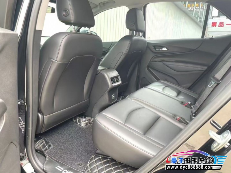 21年雪佛兰探界者轿车抵押车出售