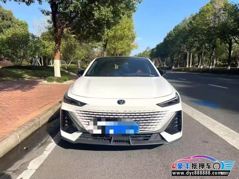 23年长安长安UNI轿车抵押车出售