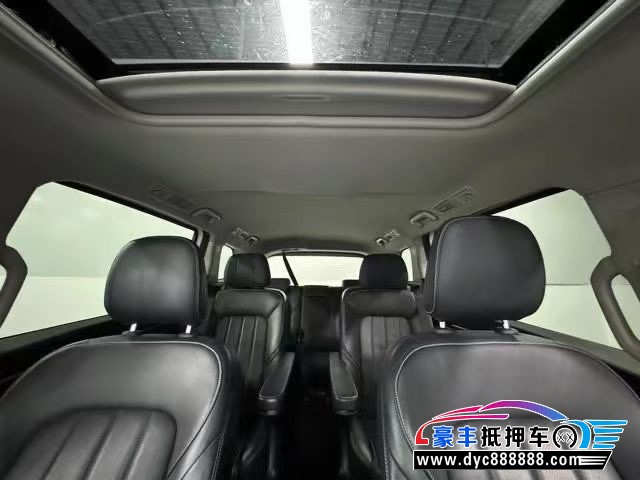 19年传祺M8轿车抵押车出售