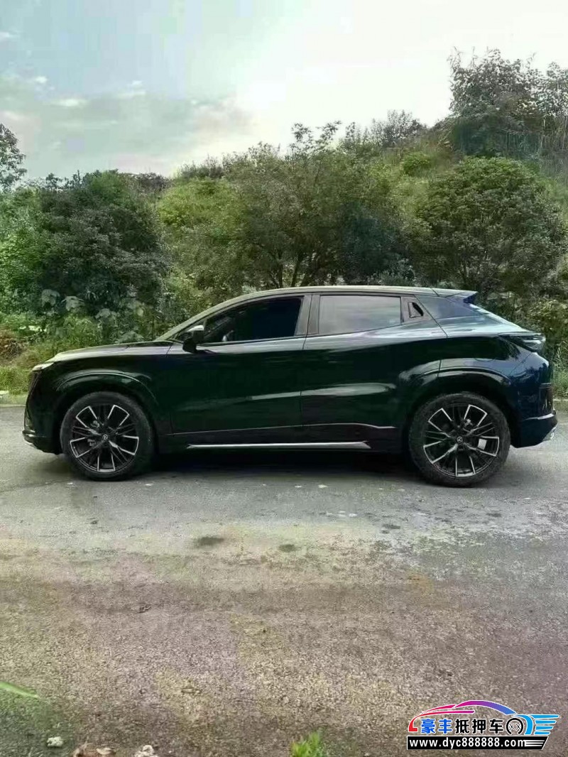 23年长安长安UNI轿车抵押车出售