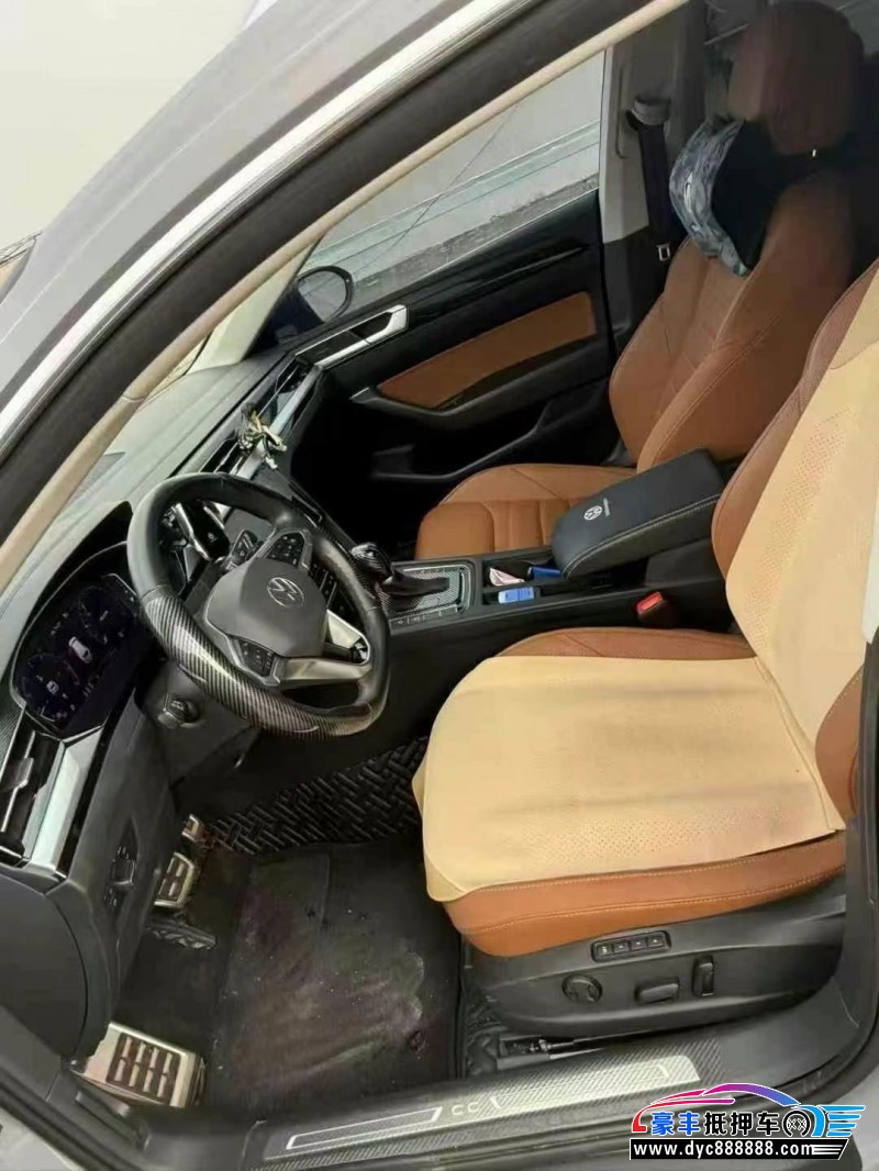 22年大众CC轿车抵押车出售