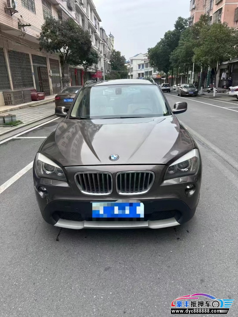 12年宝马X1轿车抵押车出售