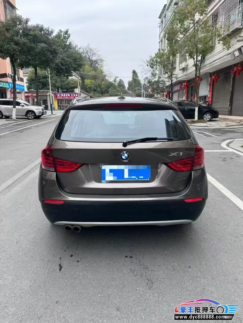 12年宝马X1轿车抵押车出售