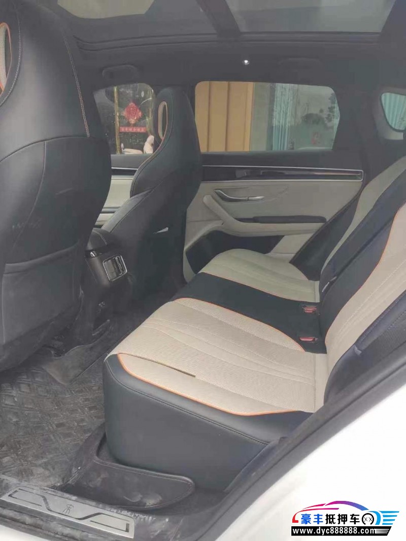 23年比亚迪宋轿车抵押车出售