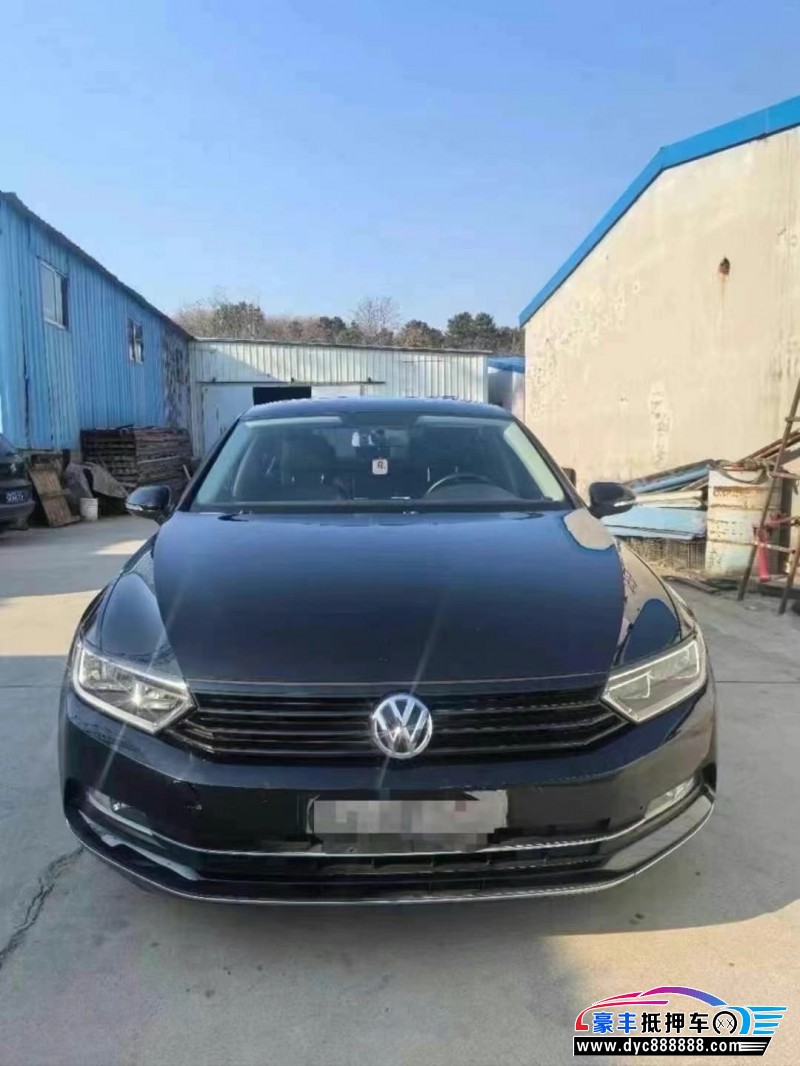 18年大众迈腾轿车抵押车出售