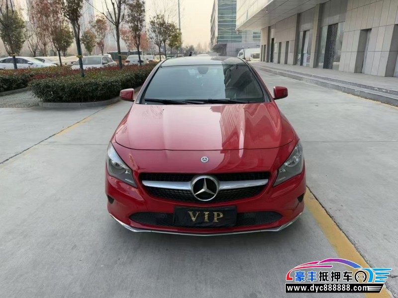 17年奔驰CLA轿车抵押车出售