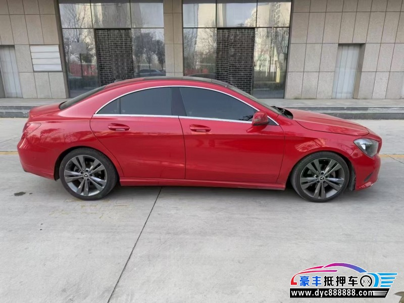 17年奔驰CLA轿车抵押车出售