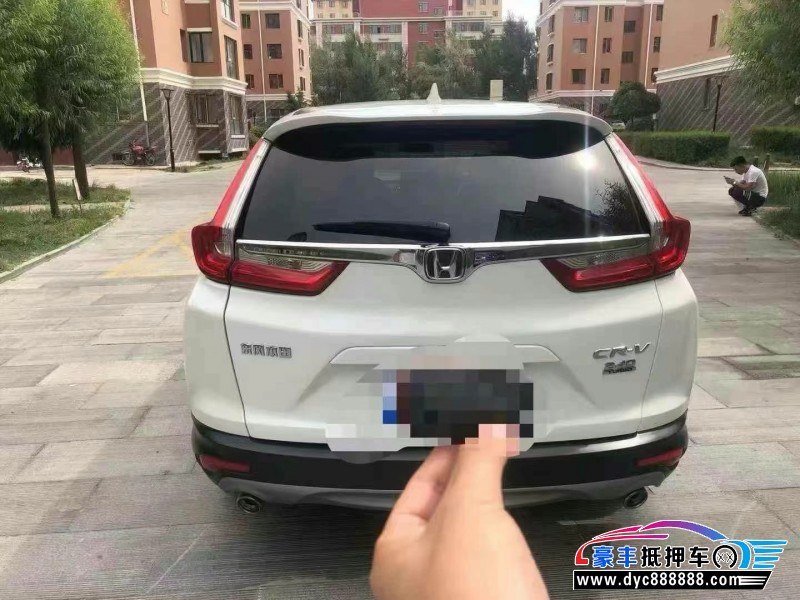 17年本田CR-V轿车抵押车出售