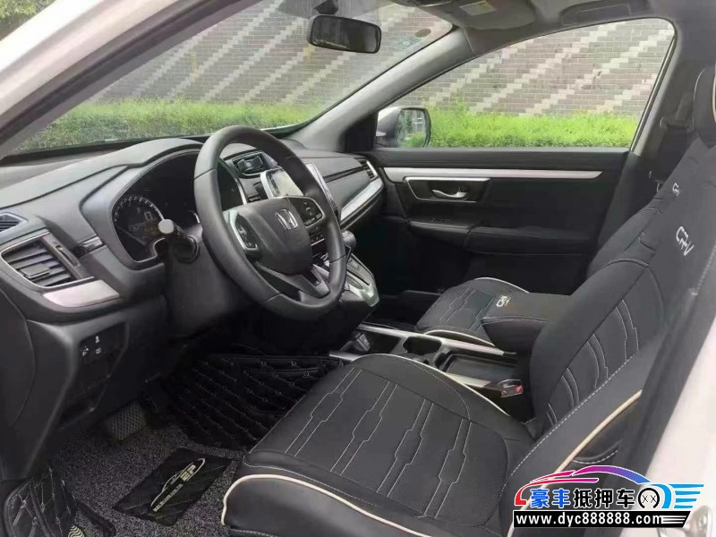 17年本田CR-V轿车抵押车出售