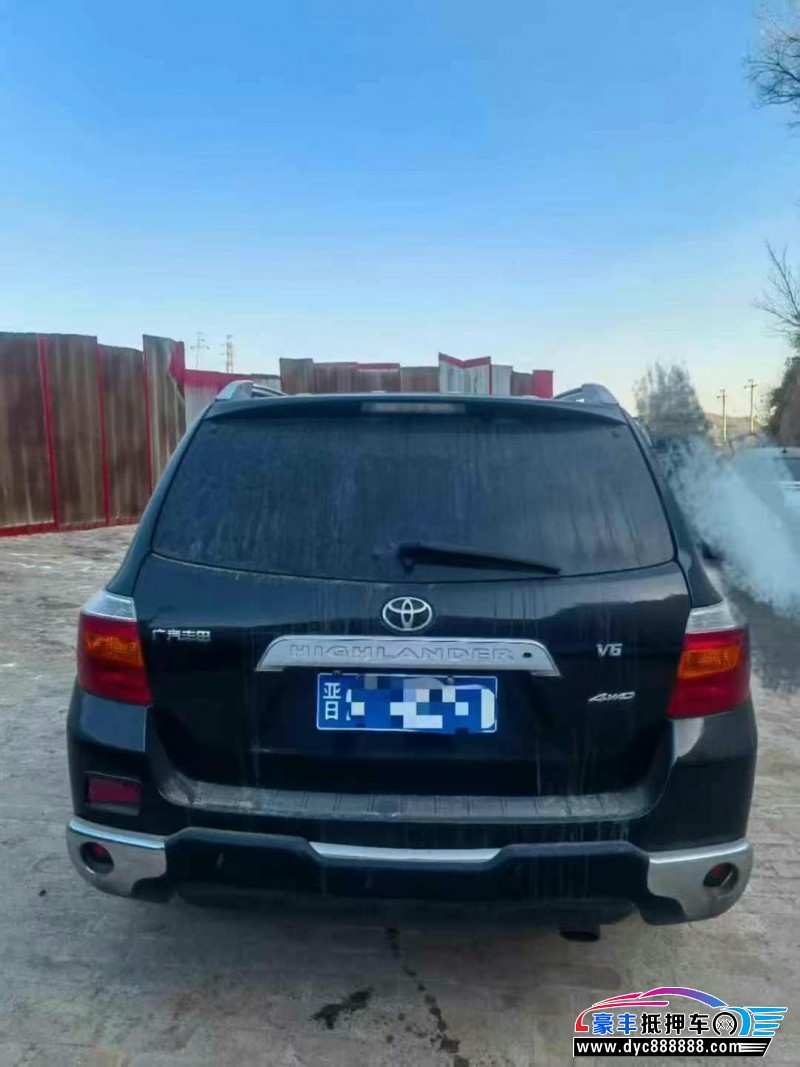 10年丰田汉兰达轿车抵押车出售