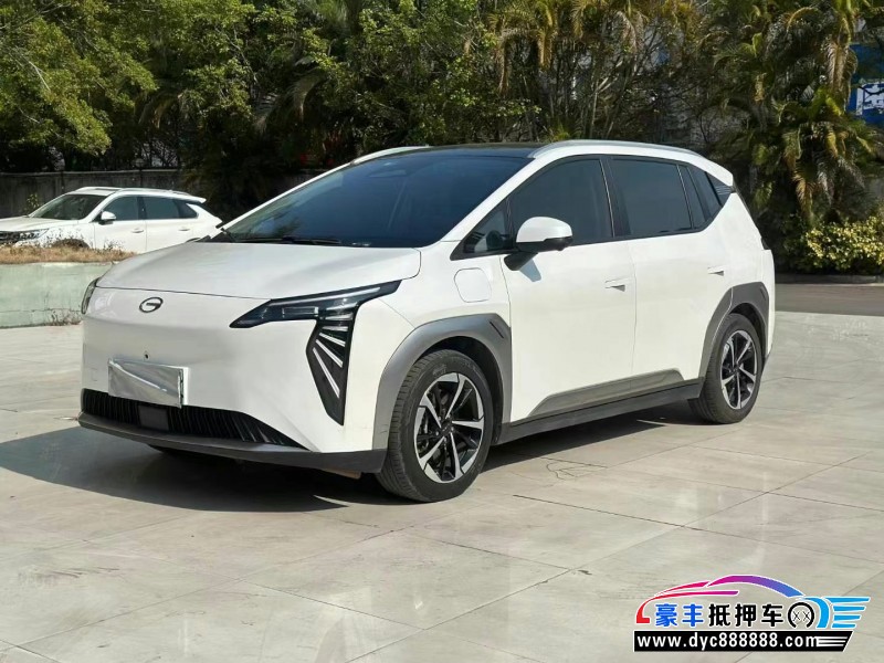 23年埃安Y70轿车抵押车出售