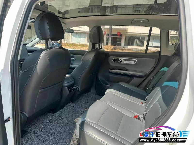 23年埃安Y70轿车抵押车出售