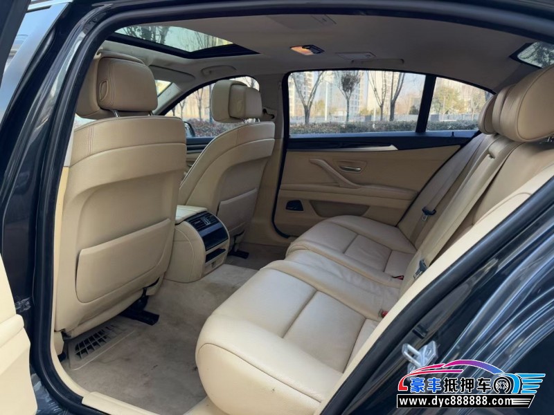 13年宝马5系轿车抵押车出售