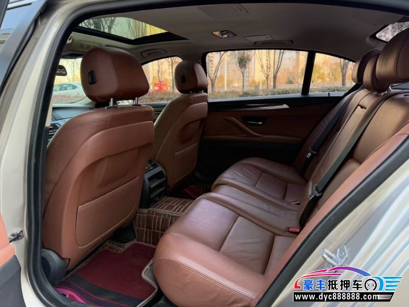 17年宝马5系轿车抵押车出售