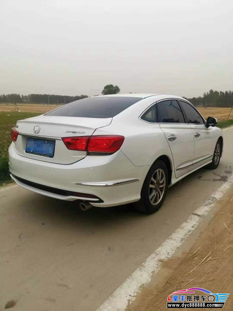 17年本田思铂睿轿车抵押车出售