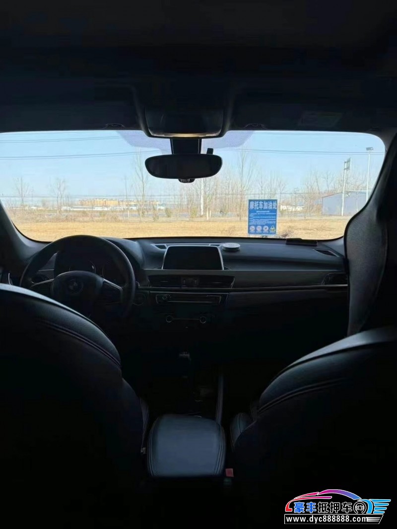 18年宝马X1轿车抵押车出售